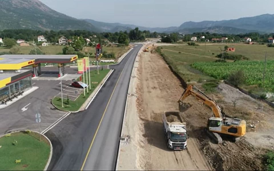 Fotografija izgradnje u julu Foto: bemax.me