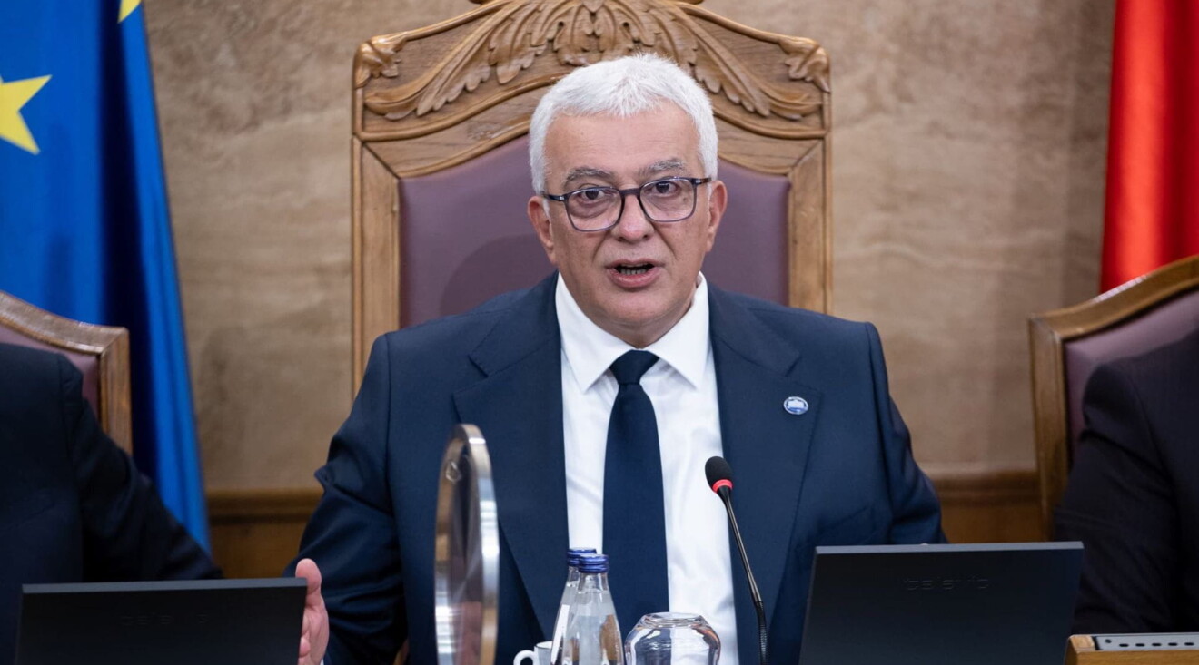 1761832022-image006-i_1920x1280-1320x733