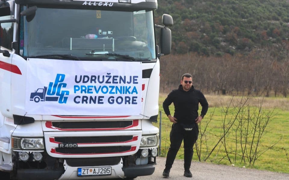 1769429730-img-8485-i_960x600