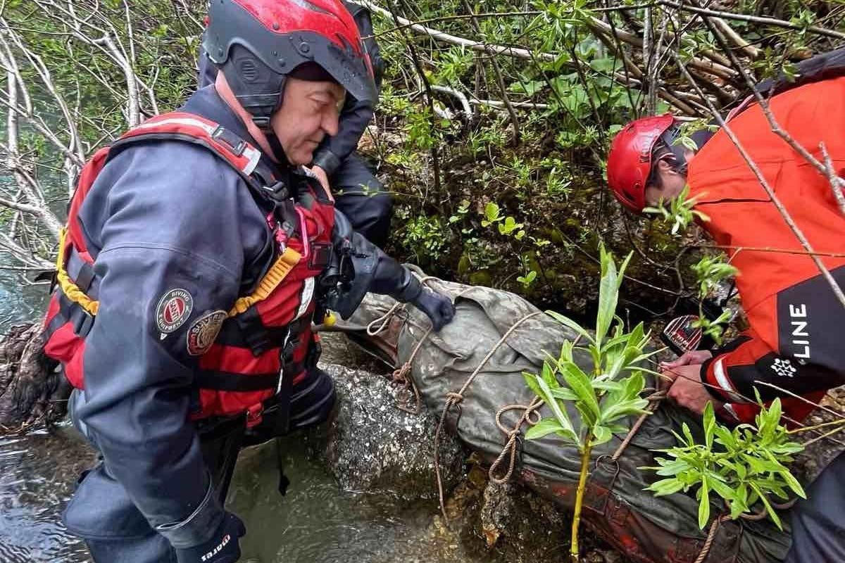 20260422170409_961664