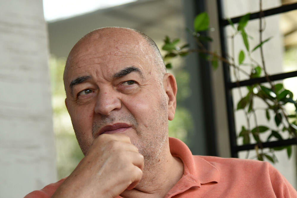 5649499_dusko-vujosevic-25_ls