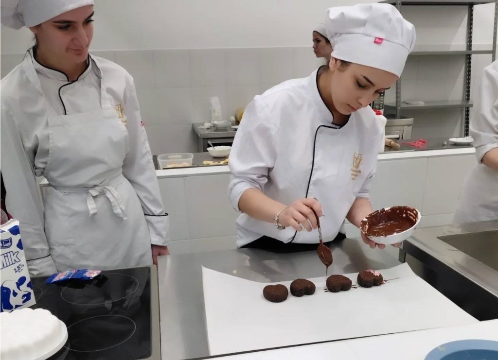 637833283_18219988696312758_1951397549856539338_n-e1776857617315-1024x741