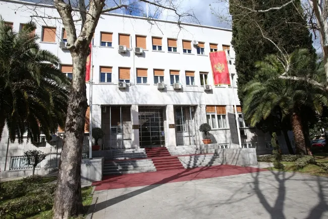 an0T69y2IifjR7D8hA1qjkUuTw_Sdj9wTkcgGTf1jRunL3byPMUNl5MbL81XjpTX9pTe-pEwH0O6Mx6hD33Igx_H0h55AQJKgww650-rw