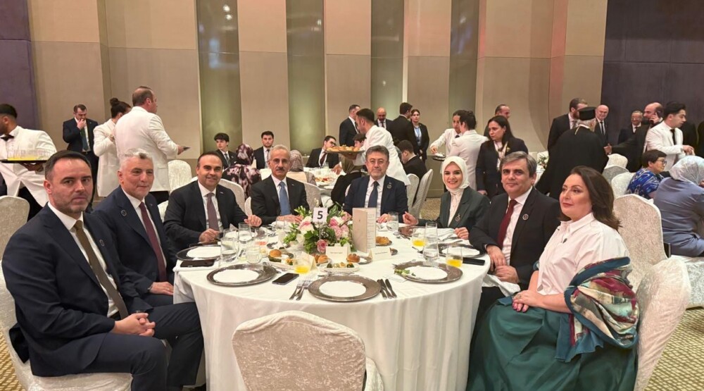 dfa8a9a0-e0b1-435c-9b6a-259b5acc8115-1000x555