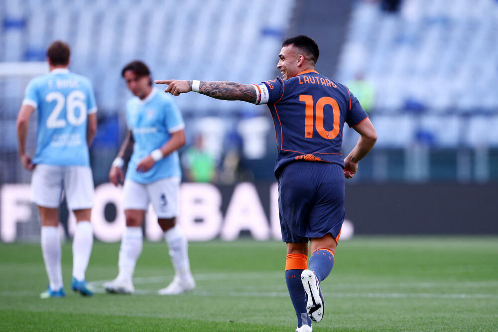 5725257_20260509t161140z-864887407-up1em5918zegc-rtrmadp-3-socceritalylazint_ls