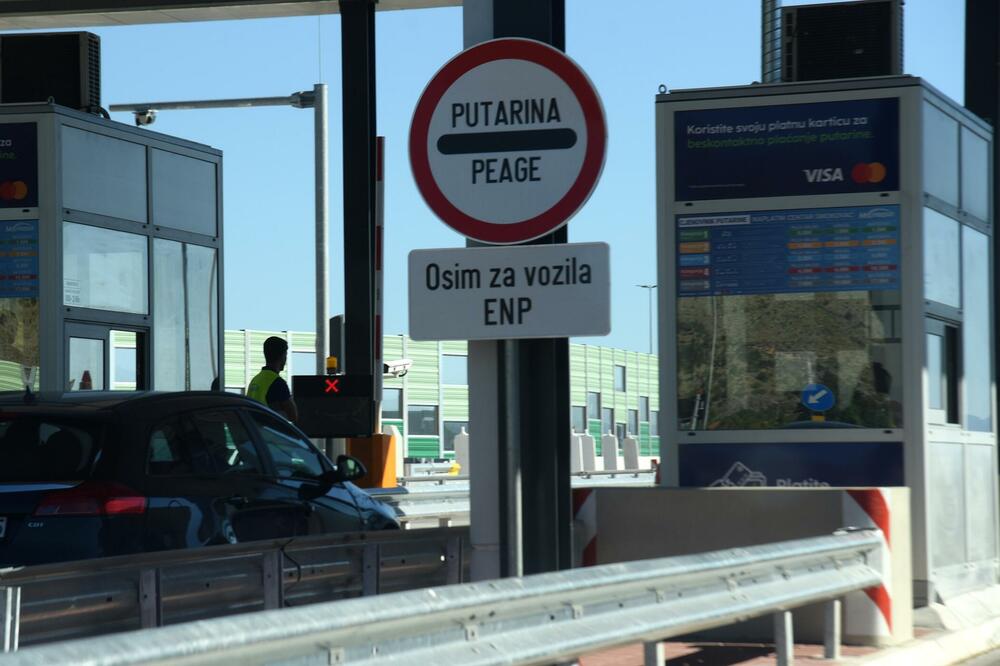 5725994_autoput-princeza-ksenija-93_ls
