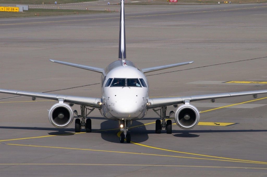 avion-1024x680