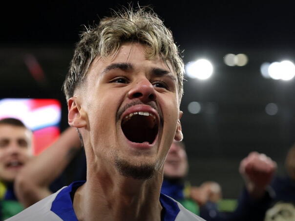 englezi-o-dragulju-bih-alajbegovic-je-buduca-zvijezda-svjetskog-fudbala-kerim-alajbegovicc_6a1b2b50559c8