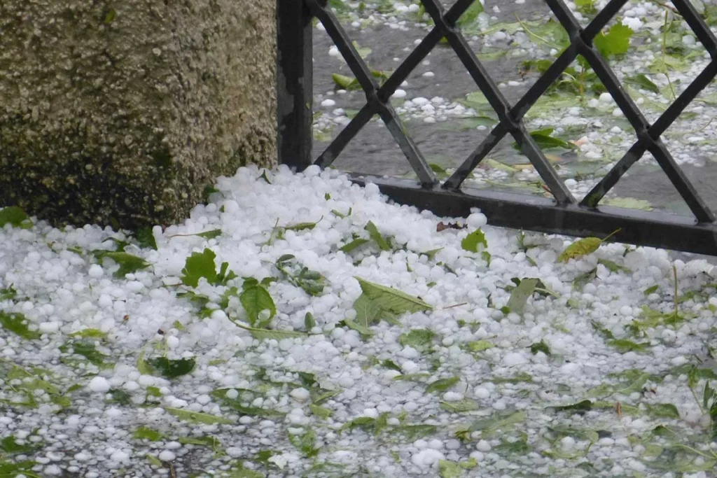 Grad-nevrijeme-Pixabay-1024x683