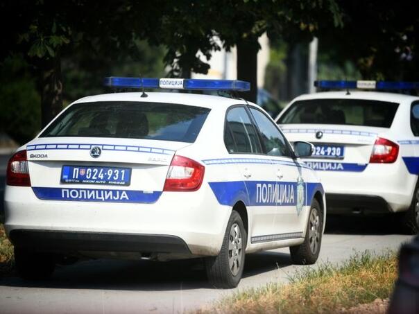 djecak-5-u-srbiji-ojadio-policiju-za-tri-dana-ukrao-sest-auta-vcvngfjmghkhjkj_6a314c559ce97