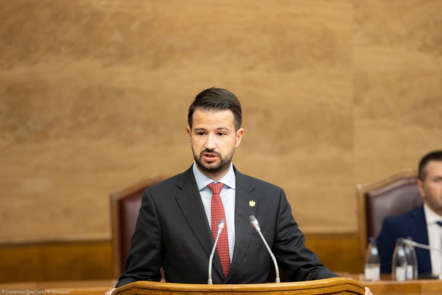 jakov-milatovic-7-3_600x900