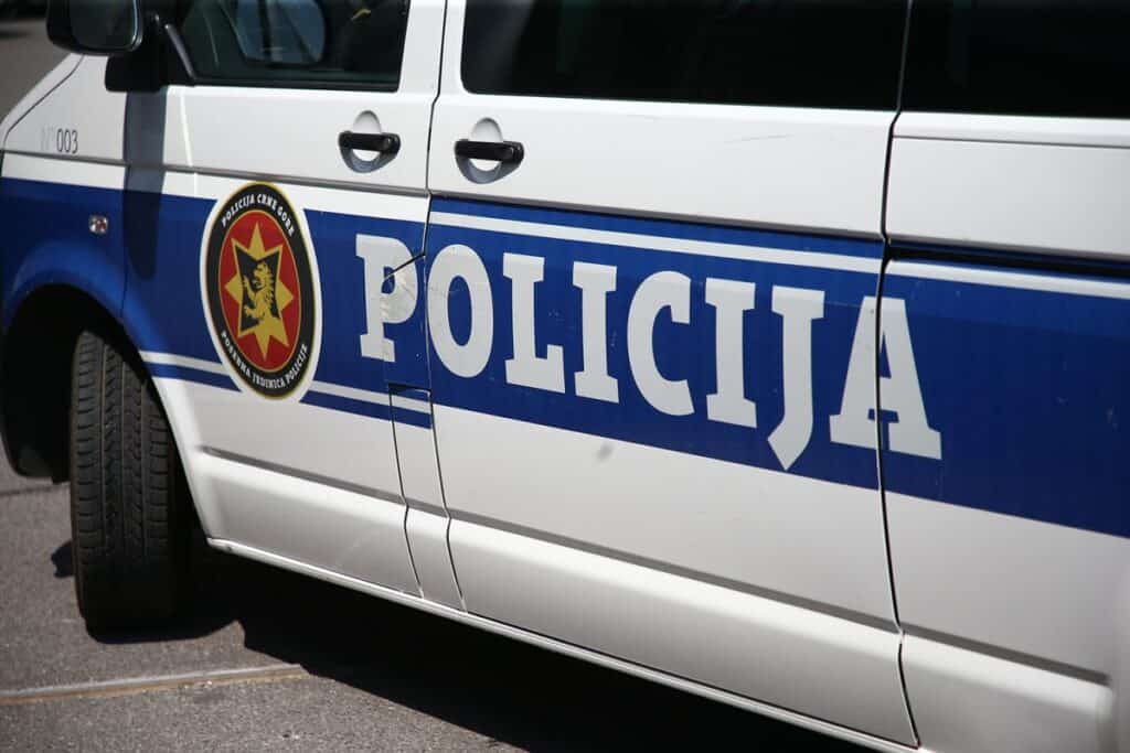 policija-up