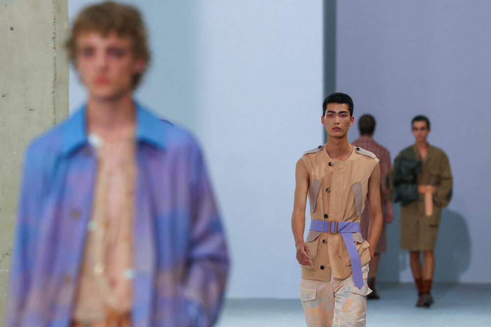 5741292_20260625t190117z-2094680586-rc271mal948e-rtrmadp-3-fashionparismenswear_ls
