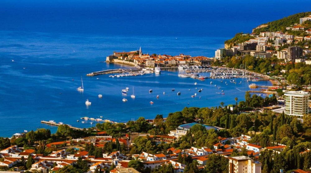 budva-old-town-rjrspsyt2ckraauirnen3vhcd0kha45o8lxfmvf46g-1000x555
