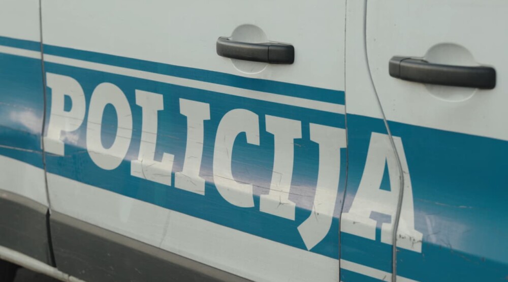 policija-1000x555