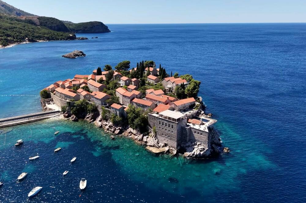 5740838_sveti-stefan-4_ls