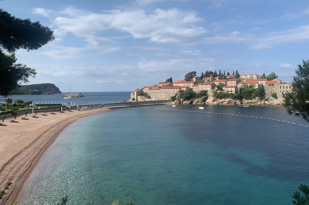 5750759_svetac_ls