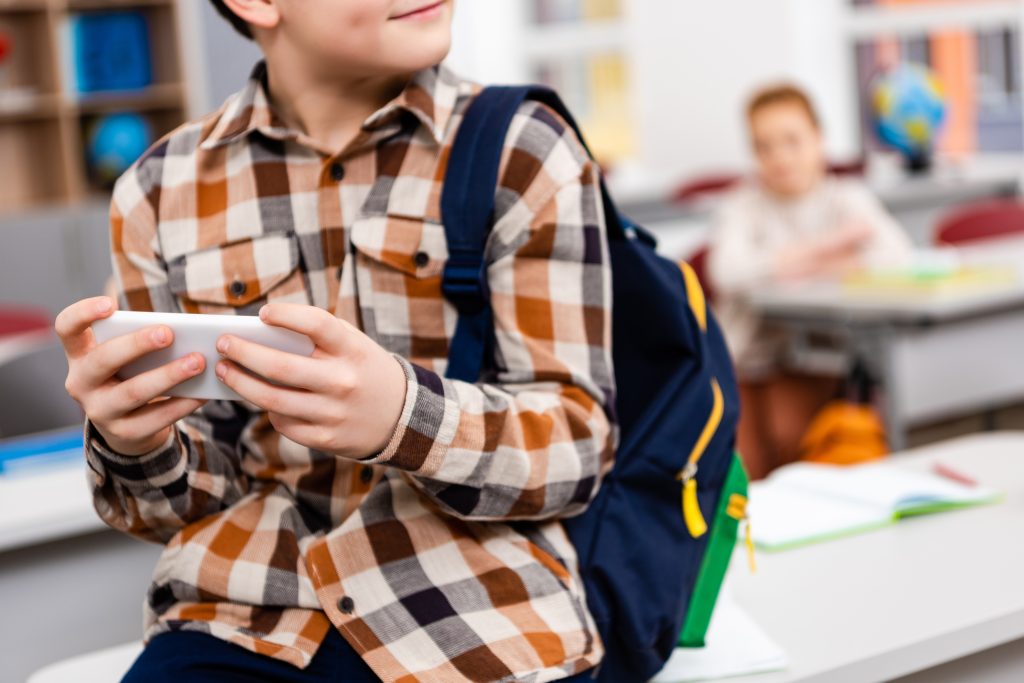 partial-view-of-pupil-in-checkered-shirt-with-back-2026-01-06-00-20-02-utc-1024x683