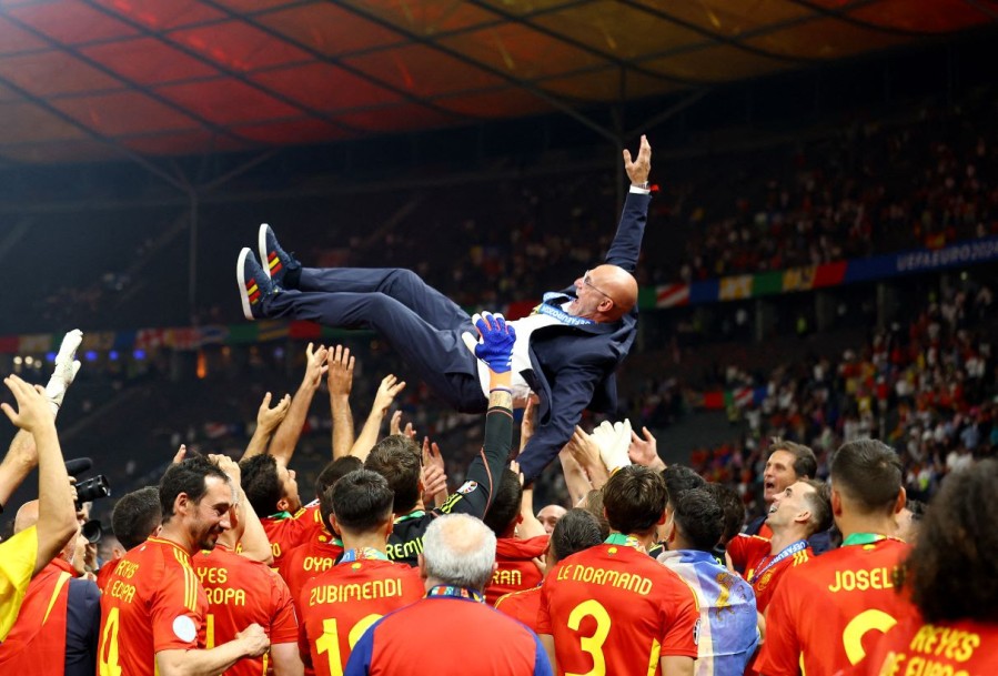 2024-07-14T000000Z_522097947_UP1EK7E1O2NSR_RTRMADP_3_SOCCER-EURO-ESP-ENG-REPORT_609x900