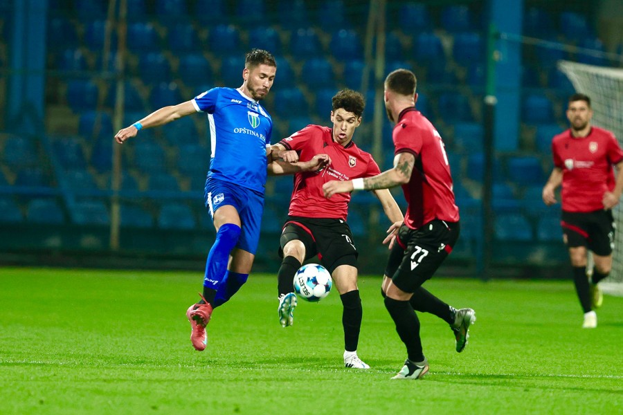 Dečić---Mornar-(44)_600x900