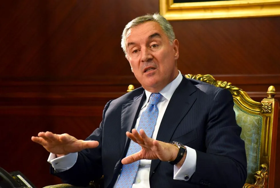 Milo-DJukanovic-sat-foto-AP