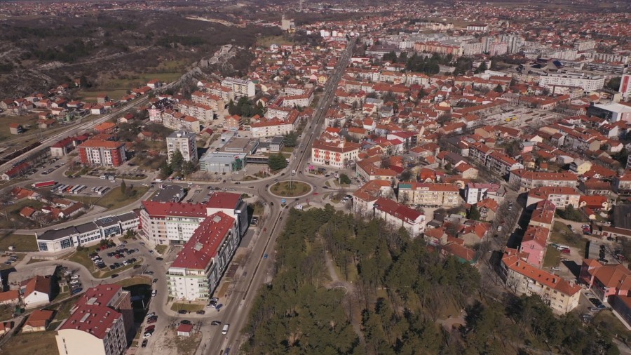 pok_niksic_frame_3766_506x900_506x900_506x900