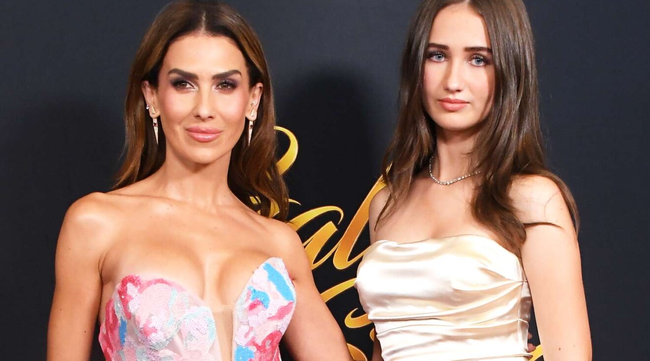 Hilaria-Baldwin-and-Carmen-Gabriela-Baldwin-arrives-at-the-2026-Dancers-Against-Cancers-Gala-102326-tout-d6a2ae533feb4346a530bc2d221a8ab1-1320x733