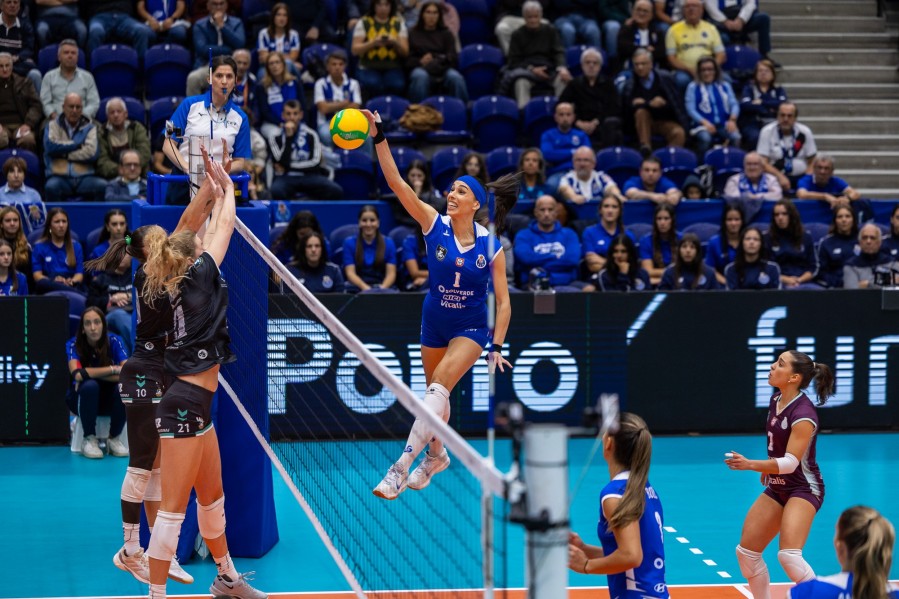Saska-Djurovic-Porto-Andalusija-Liga-sampiona-napad_599x900
