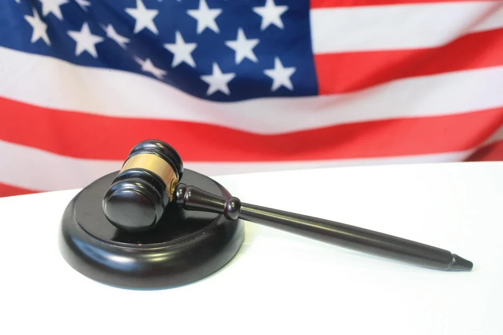gavel-usa-1024x682