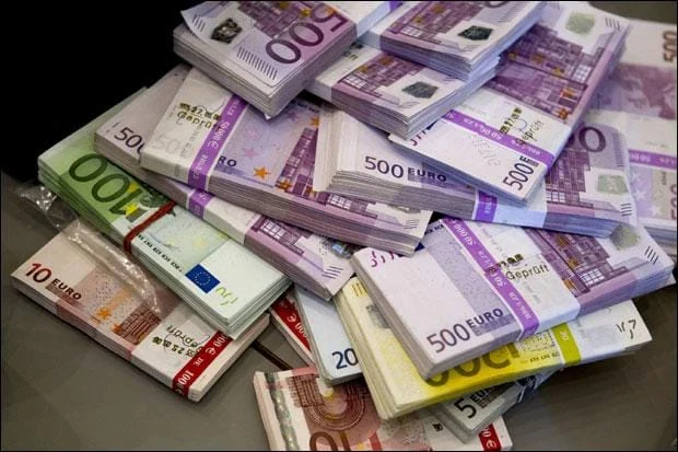 novac-euro-pare